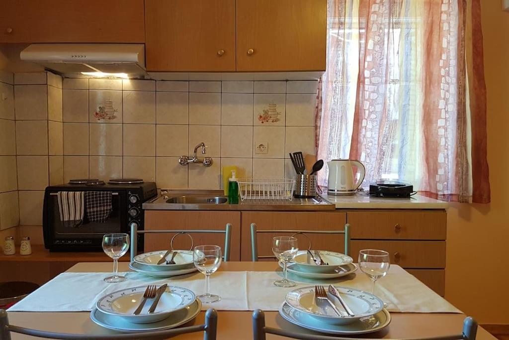 Karydia Apartments 4 Pers Lazarata Екстер'єр фото